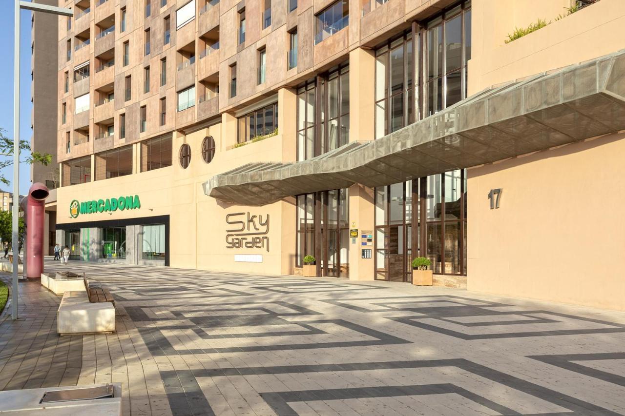-Malagasunapts-Skygarden Teatinos Pool Playground Exterior photo